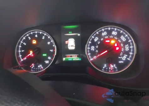 2019 Toyota Rav4 Le z USA, uszkodzony, nr VIN 2T3K1RFV3KW033103